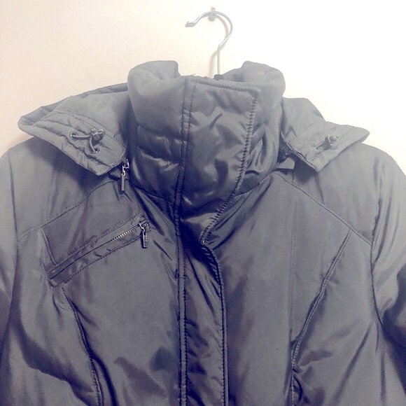 Cole Haan Down Puffer Coat (M) - Picture 7 of 12